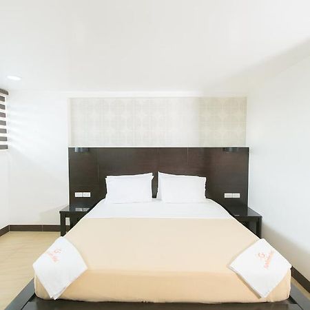 Sun Garden Hotel Tarlac מראה חיצוני תמונה