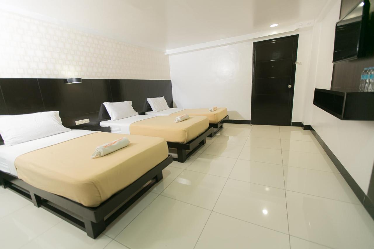 Sun Garden Hotel Tarlac מראה חיצוני תמונה